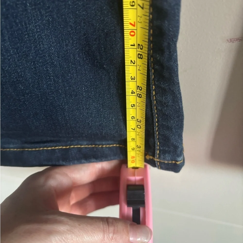 Fashion Nova Blue Flare Wide Leg Jeans - Picture 4 of 4